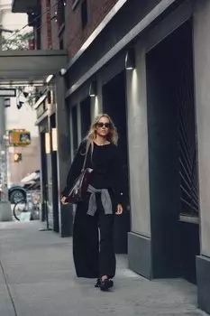 Блузка с пуговицами-драгоценностями ZARA, черный
