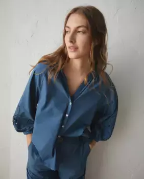 Блузка с рукавом 3/4, вырезанная ткань Lloyd's, голубой