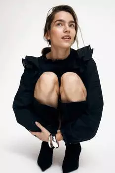 Блузка с воланами и вышивкой ришелье H&M, черный