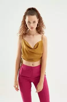 Блузка со сборками и плиссированным воротником Оливковая QUZU