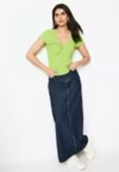 Блузка TEXTURED TWIST FRONT SHORT SLEEVE-REGULAR FIT Next, зеленый