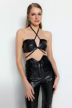 Блузка Trendyol укороченная из искусственной кожи, черный