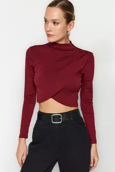 Блузка Trendyol укороченная с высоким воротником, красный