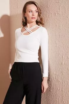 Блузка узкого кроя с воротником 5865583 Lela, экрю