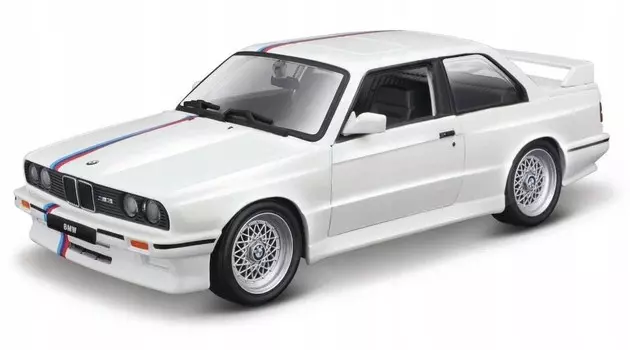 BMW M3 E30 1988 1:24 белая модель Bburago 18-21100