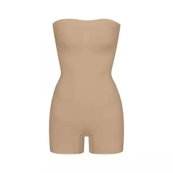 Боди без бретелек шорти SKIMS, цвет clay