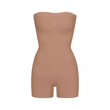 Боди без бретелек шорти SKIMS, цвет sienna