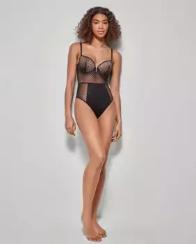 Боди с чашками на косточках B и C Gisela, черный