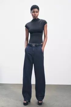 Боди с высоким воротом и плиссированным платьем ZARA, черный