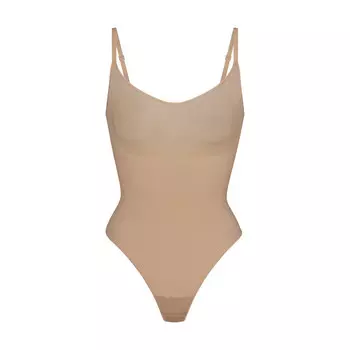 Боди SKIMS Everyday Sculpt, цвет Clay