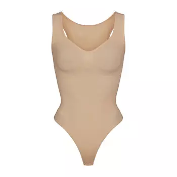 Боди-стринги с круглым вырезом SKIMS Seamless Sculpt, цвет Clay