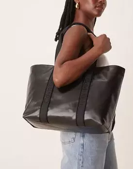 Большая блестящая сумка-тоут Calvin Klein Jean черного цвета Calvin Klein Jeans