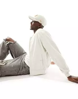 Бомбер Pull&Bear цвета экрю