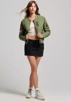 Бомбер Superdry