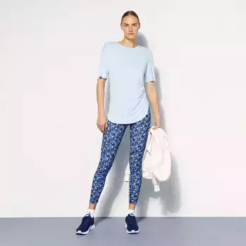 Boomerang Женская тренировочная футболка с коротким рукавом и модальным рукавом, светло-голубой