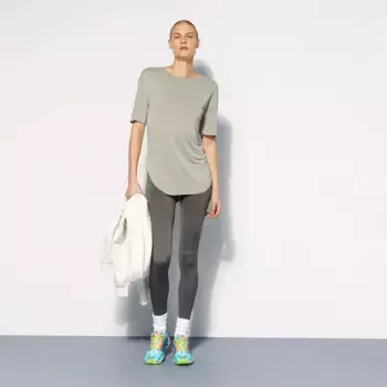 Boomerang Женская тренировочная футболка с коротким рукавом и модальным рукавом, зеленый