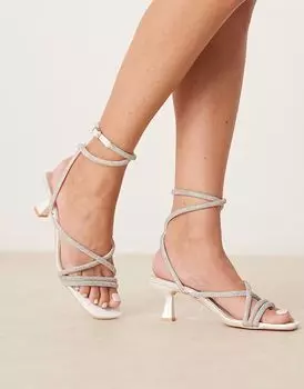 Босоножки Be Mine Bridal Easha на каблуке-рюмочке с декорированными ремешками цвета слоновой кости