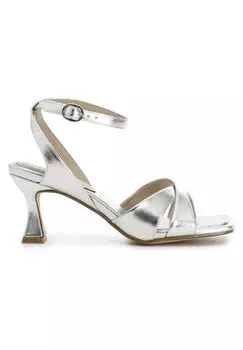 Босоножки CAFNOIR