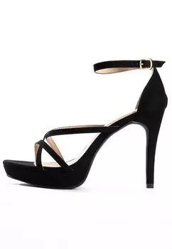 Босоножки Celena