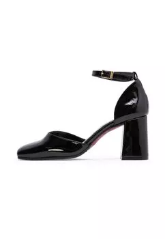 Босоножки CUPL, черный