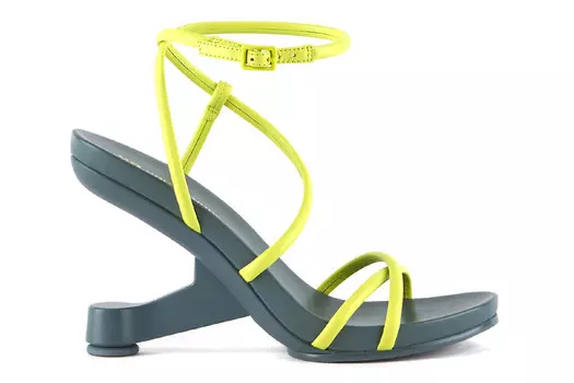 Босоножки Eamz Lee на каблуке United Nude, желтый