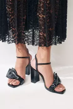 Босоножки Forever Comfort на блочном каблуке с бантом Next, черный