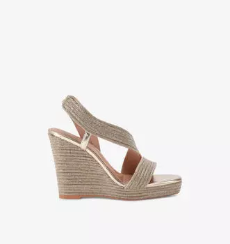 Босоножки Gala 110 с плетеным каблуком-танкеткой и эффектом веревки, украшенные драгоценными камнями Carvela, золотой