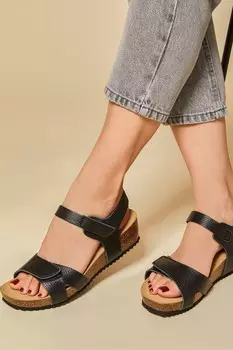 Босоножки Joanie из золотой кожи Jones Bootmaker, черный