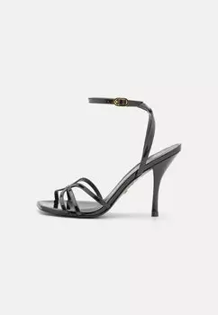 Босоножки на каблуке Barely Ther Stuart Weitzman, черный