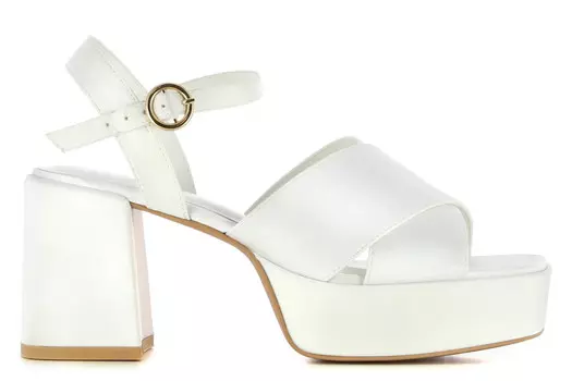 Босоножки на каблуке Camila'S, белый