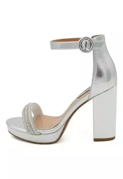 Босоножки на каблуке Queen Helena