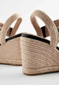 Босоножки на платформе Forever Comfort Next, разноцветные