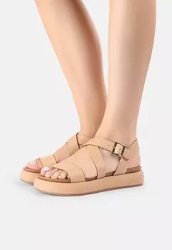 Босоножки на платформе Inuovo