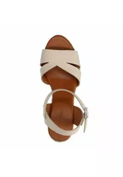 Босоножки на платформе Manfield, белый