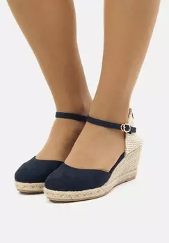 Босоножки на платформе mtng, синий