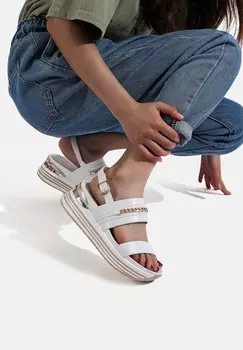 Босоножки на платформе Queen Helena, белый