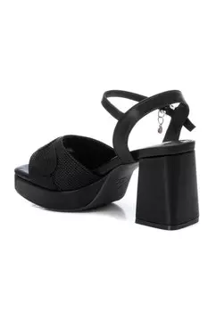 Босоножки на платформе TACON XTI, черный