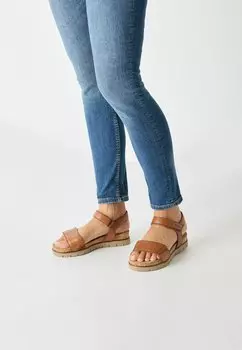 Босоножки на платформе Wedge sandals Tamaris, коричневый