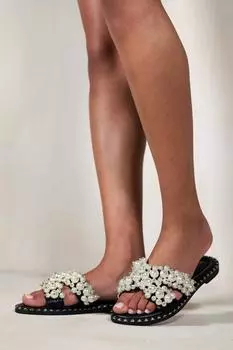 Босоножки на плоской подошве 'Iona' с широкими шлепанцами, украшенными жемчугом Where's That From, черный