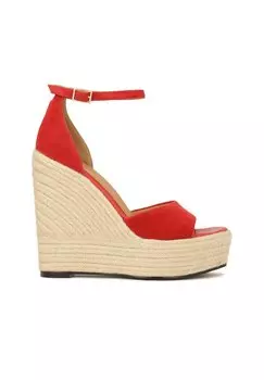 Босоножки на танкетке BELLS - High heeled sandals Kazar, красный