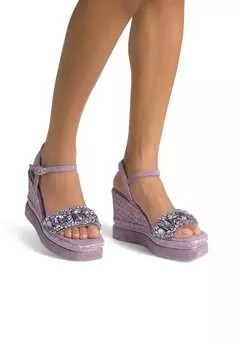 Босоножки на танкетке CON CIERRE HEBILLA - High heeled sandals Alma en Pena, фиолетовый