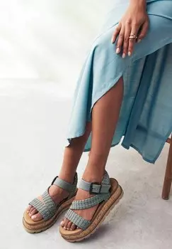 Босоножки на танкетке FOREVER COMFORT- REGULAR FIT Next, синий