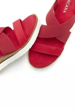Босоножки на танкетке LASCANA, красный
