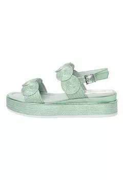 Босоножки на танкетке Marco Tozzi