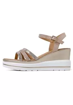 Босоножки на танкетке Queen Helena