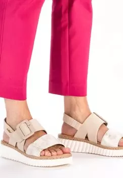 Босоножки на танкетке Rieker, цвет beige