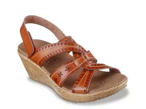 Босоножки на танкетке Skechers Beverlee After Sunrise, коньячный цвет