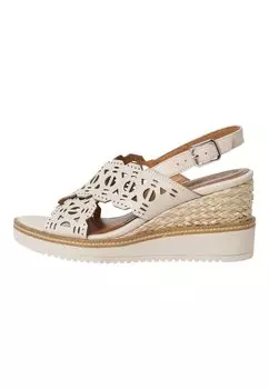 Босоножки на танкетке Tamaris Espadrillot, цвет слоновой кости