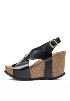 Босоножки на танкетке Yokono, черный