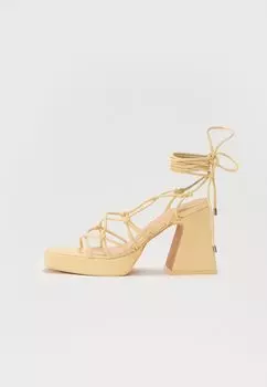 Босоножки на высоком каблуке Even&Odd, желтый